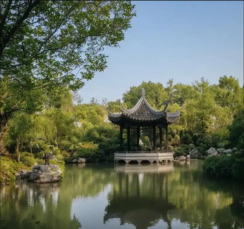 梁园区沉淀餐饮有限公司